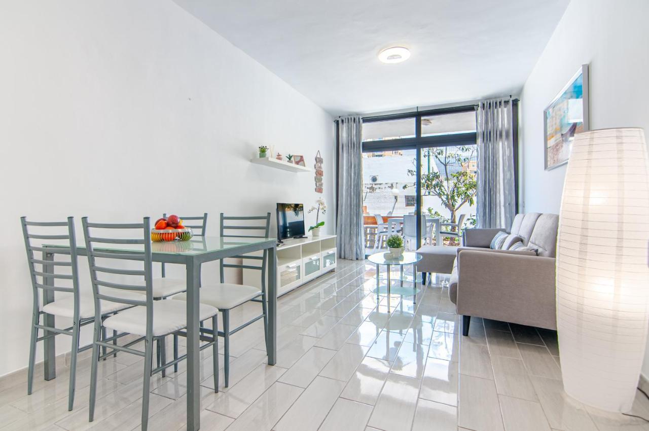 Central 2 Bedroom Apartment Playa De Las Americas Exterior foto